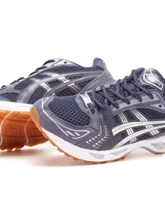 Asics x A.P.C. Navy and Silver Athletic Running Shoe main image 2
